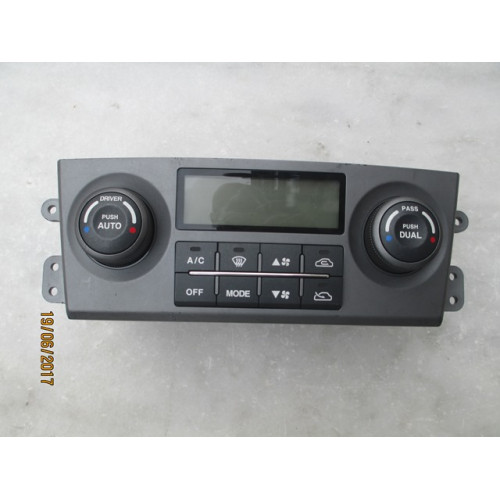 Çıkma KALORİFER KONTROL PANOSU DİJİTAL KIA SORENTO 2003-2009